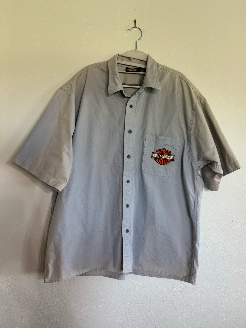 Harley-Davidson Light Gray/Blue Short Sleeve Button-Down with Chest Patch